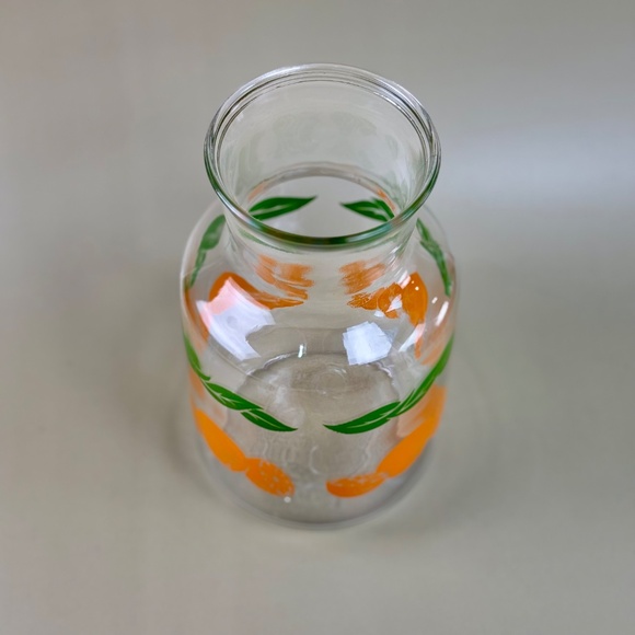 Vintage Anchor Hocking Juice Jug | Citrus Carafe with Oranges & Leaves | 1970s - Picture 3 of 15